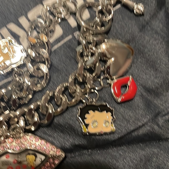 NIB Betty Boop Charm Watch - Picture 3 of 6